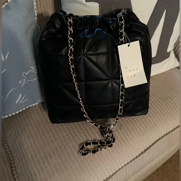 Rouched Chain Crossbody Bag - A New Day nwt - Picture 3 of 5